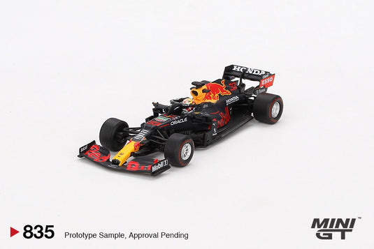 RedBull RACING RB16B #33 MAX VERSTAPPEN ABU DHABI GRAND PRIX GAGNANT 2021 MINI GT 1:64