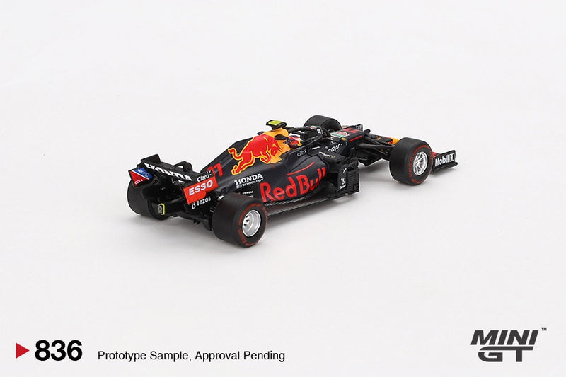 Laad de afbeelding in de Gallery-viewer, RedBull RACING RB16B #11 SERGIO PÉREZ AZERBEIDZJAN GRAND PRIX WINNAAR 2021 MINI GT 1:64
