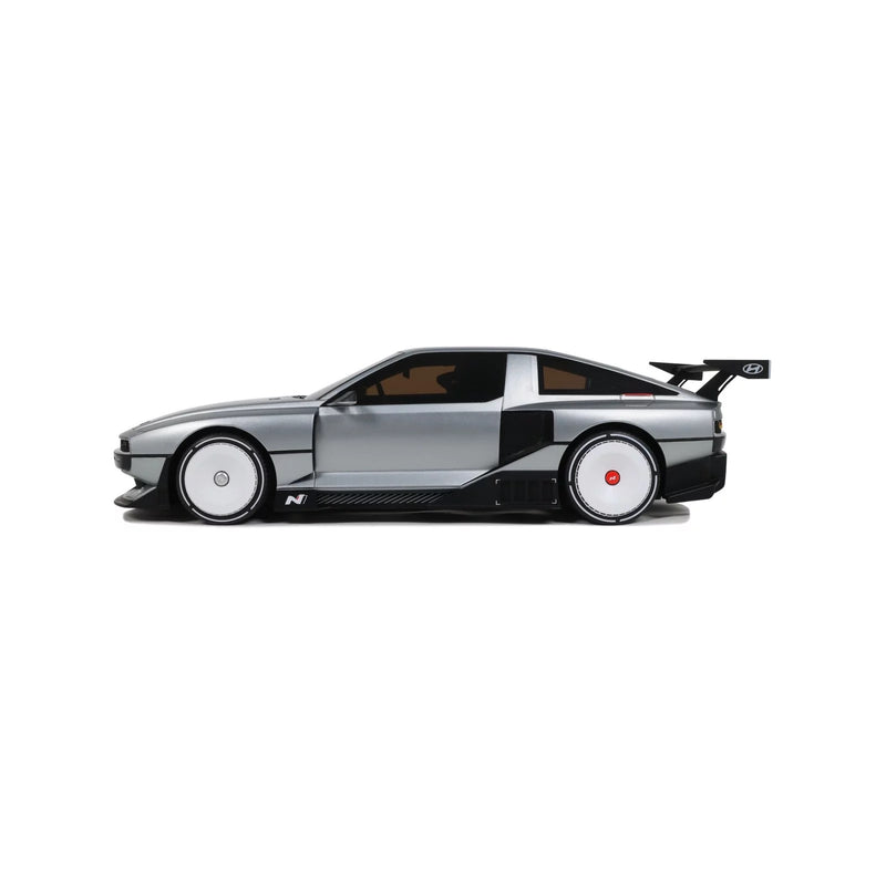 Laad de afbeelding in de Gallery-viewer, Hyundai N VISION 74 MAT ALUMINIUM 2022 OTTOmobile 1:18
