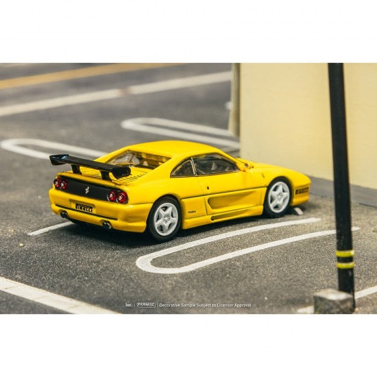 Chargez l'image dans la visionneuse de la galerie, Ferrari F355 CHALLENGE JAUNE TARMAC WORKS 1:64
