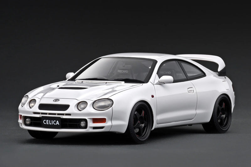 Load image into Gallery viewer, TOYOTA CELICA GT-FOUR (ST205) WHITE IGNITION MODEL 1:18
