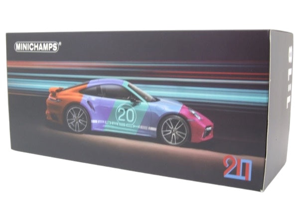 Chargez l'image dans la visionneuse de la galerie, Porsche 911 (992) Turbo S coupé Sport Design 2021 Violet MINICHAMPS 1:18
