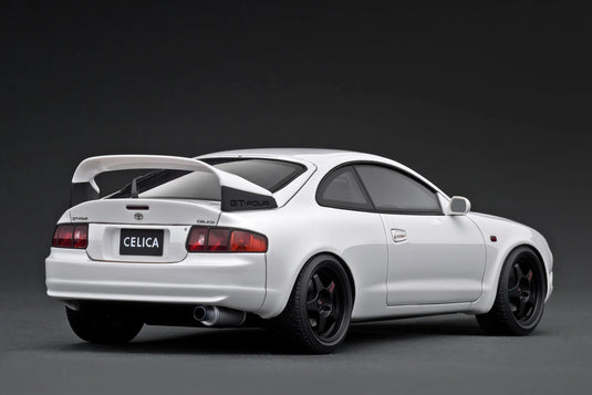 TOYOTA CELICA GT-FOUR (ST205) WHITE IGNITION MODEL 1:18