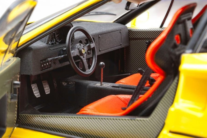 Chargez l'image dans la visionneuse de la galerie, ‼️Ferrari F40 JAUNE‼️ KYOSHO 1:18
