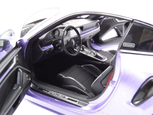 Porsche 911 (992) Turbo S coupé Sport Design 2021 Violet MINICHAMPS 1:18