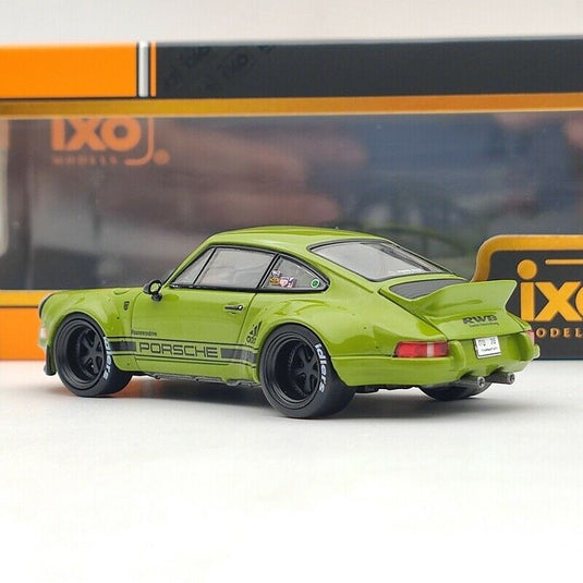 Porsche 911 RWB IXO 1:43