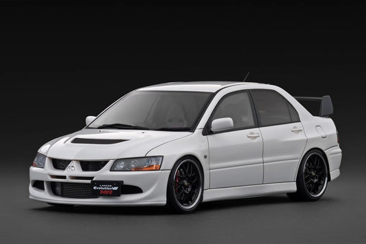 MITSUBISHI LANCER EVOLUTION VIII MR (CT9A) WHITE IGNITION MODEL 1:18