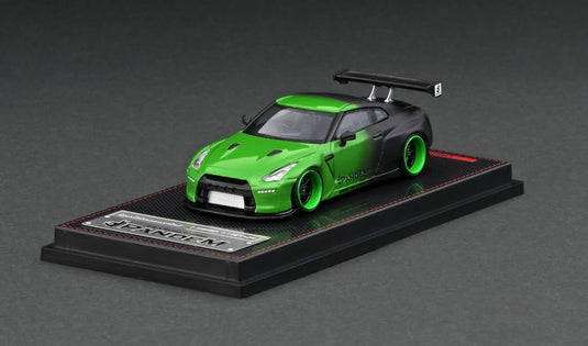 Nissan PANDEM R35 GT-R VERT/NOIR IGNITION MODEL 1:64