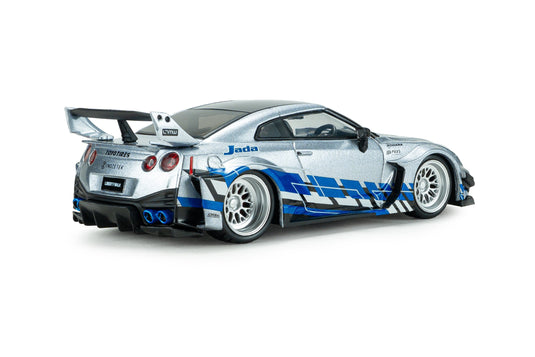 NISSAN GT-R (R35) LIBERTY WALK SILHOUETTE 2020 ZILVER EN BLAUWE STREPEN SOLIDO 1:43