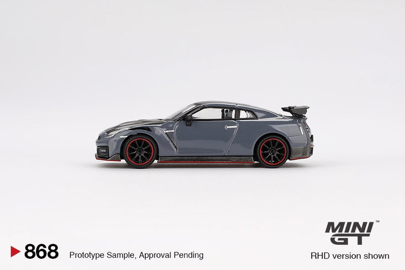Load image into Gallery viewer, Nissan GT-R (R35) NISMO STEALTH GRAY 2024 (LHD) MINI GT 1:64
