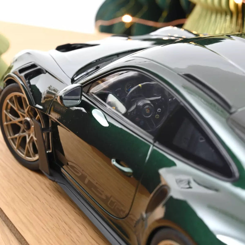 Load image into Gallery viewer, PORSCHE 911 GT3 RS 2022 GREEN/BLACK/GOLD NOREV 1:12
