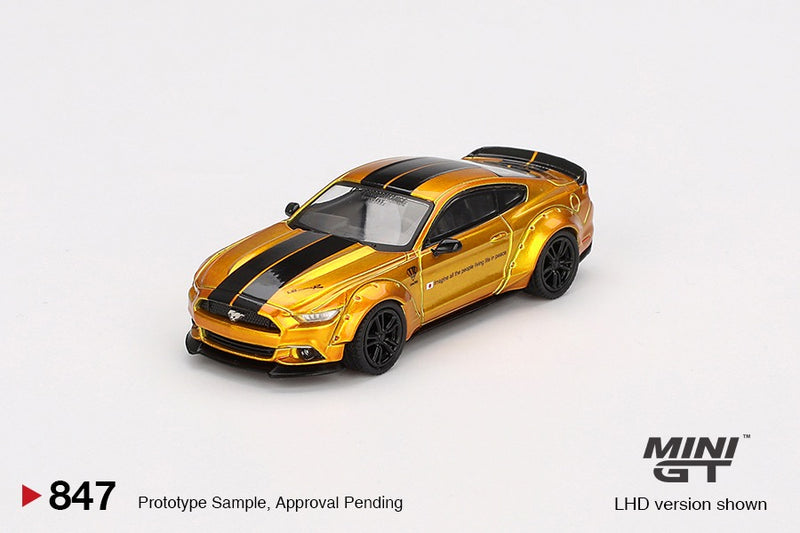 Chargez l&#39;image dans la visionneuse de la galerie, Ford MUSTANG LB-WORKS LB GOLD 2017 (LHD) MINI GT 1:64
