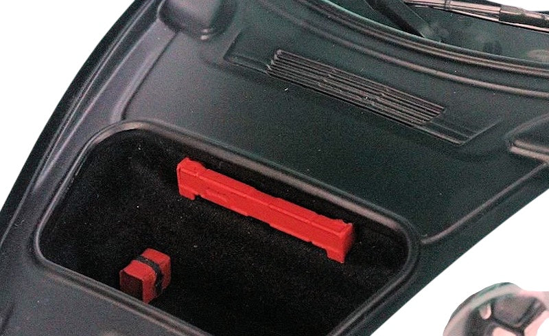 Load image into Gallery viewer, Porsche 911 (992) Turbo S coupe Sport Design 2021 Green MINICHAMPS 1:18
