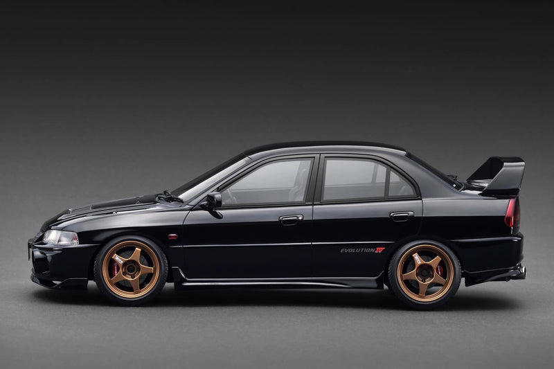Chargez l'image dans la visionneuse de la galerie, MITSUBISHI LANCER EVOLUTION IV (CN9A) NOIR IGNITION MODEL 1:18
