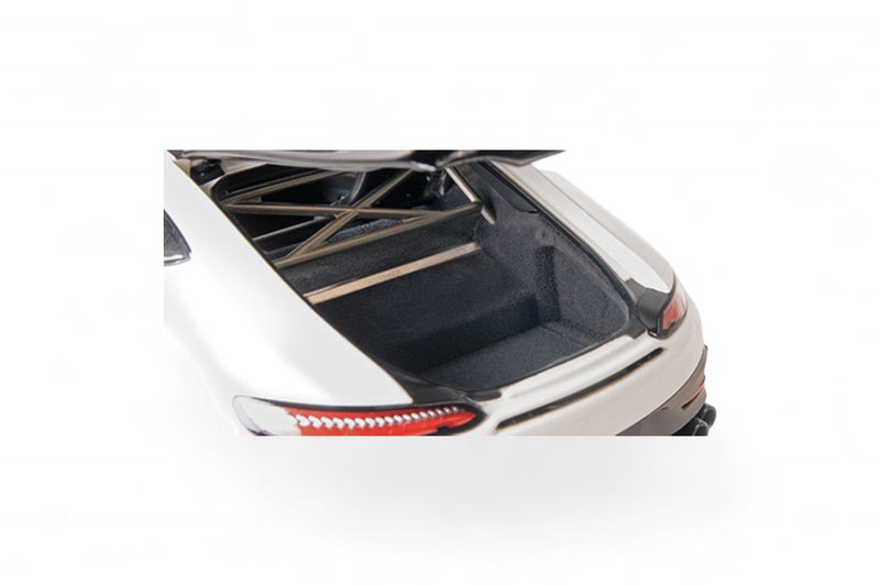 Chargez l'image dans la visionneuse de la galerie, Mercedes AMG GT BLACK SERIES 2021 BLANC / JANTES NOIRES MINICHAMPS 1:18
