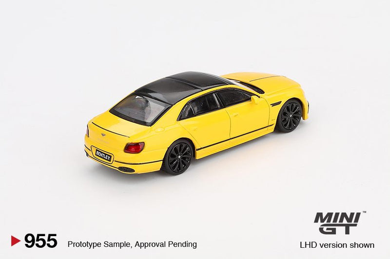 Chargez l&#39;image dans la visionneuse de la galerie, Bentley FLYING SPUR MONACO JAUNE 2023 (LHD) MINI GT 1:64
