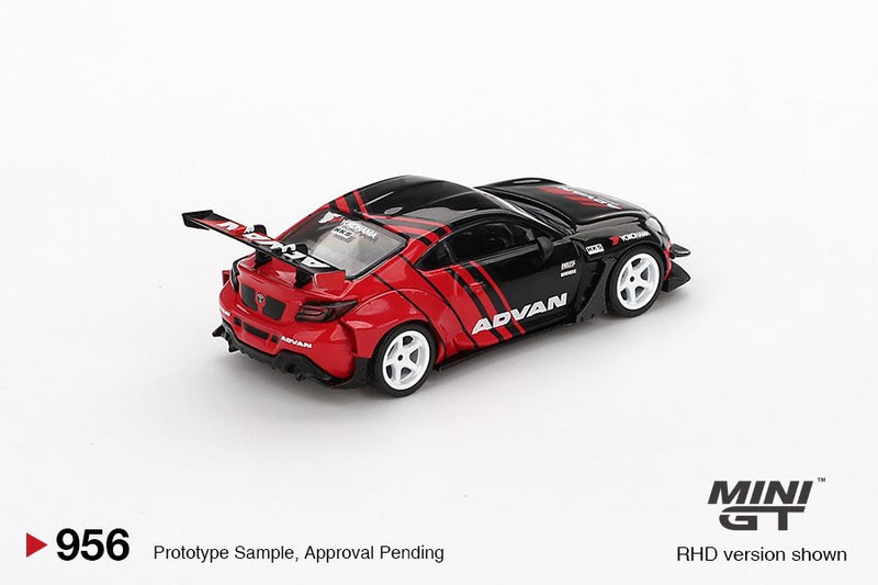 Load image into Gallery viewer, Toyota GR86 HKS TYPE R ADVAN TOKYO AUTO SALON 2022 (RHD) MINI GT 1:64
