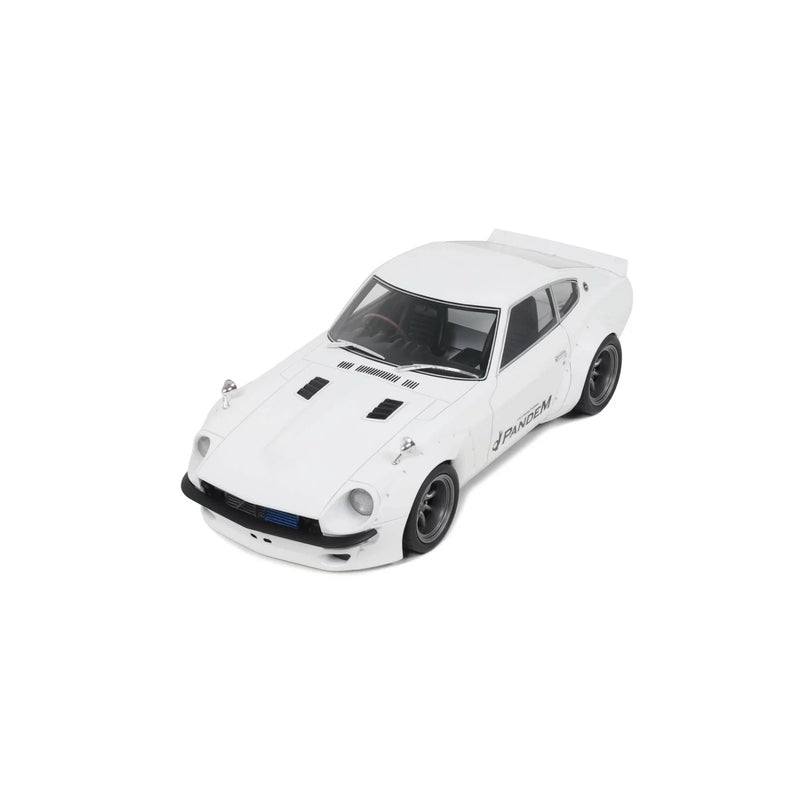 Laad de afbeelding in de Gallery-viewer, Nissan PANDEM FAIRLADY Z 2015 WIT OTTOmobile 1:18
