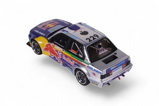 BMW E30 V8 DRIFT REDBULL OTTOmobile 1:18