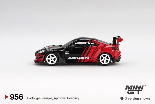 Toyota GR86 HKS TYPE R ADVAN TOKYO AUTO SALON 2022 (RHD) MINI GT 1:64