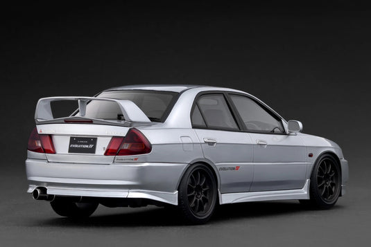 MITSUBISHI LANCER EVOLUTION IV (CN9A) ARGENTÉ IGNITION MODEL 1:18
