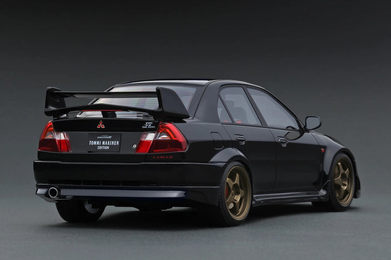 Chargez l'image dans la visionneuse de la galerie, MITSUBISHI LANCER EVOLUTION IV (CN9A) NOIR IGNITION MODEL 1:18
