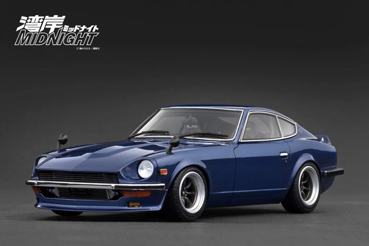 Nissan Fairlady Z (S30) *Wangen MINUIT* Devil's Z avec figurine de M. Akio Asakura Bleu IGNITION MODEL 1:18