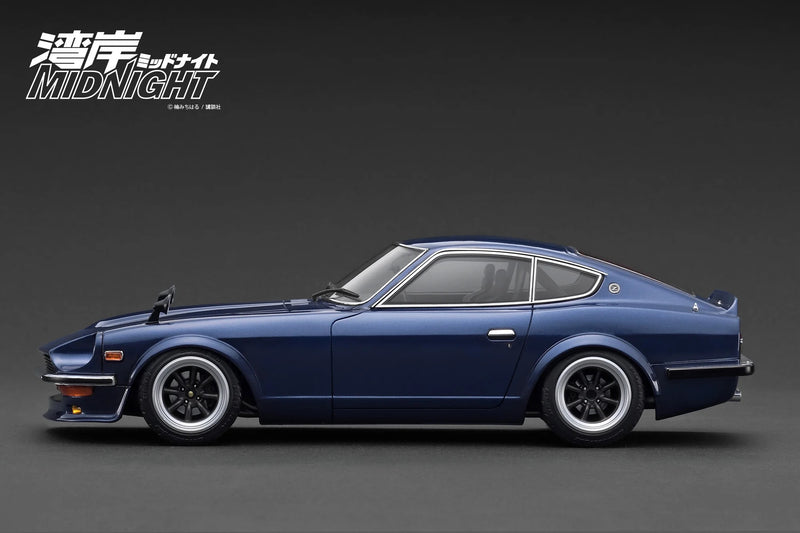 Chargez l&#39;image dans la visionneuse de la galerie, Nissan Fairlady Z (S30) *Wangen MINUIT* Devil&#39;s Z avec figurine de M. Akio Asakura Bleu IGNITION MODEL 1:18
