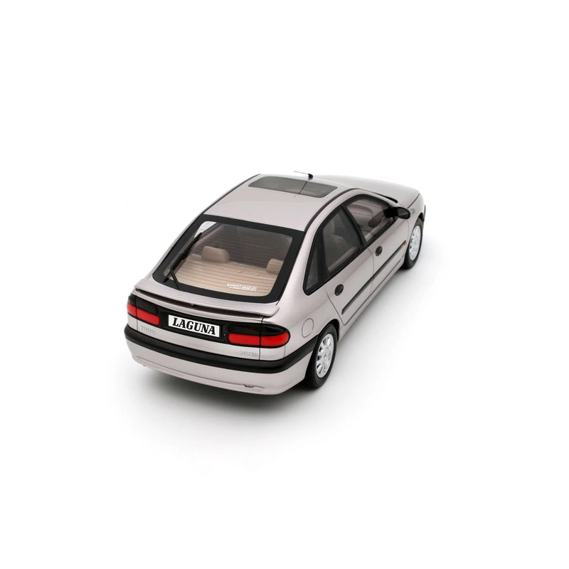 Chargez l&#39;image dans la visionneuse de la galerie, Renault LAGUNA V6 3.0 BACCARA GRIS 1996 OTTOmobile 1:18
