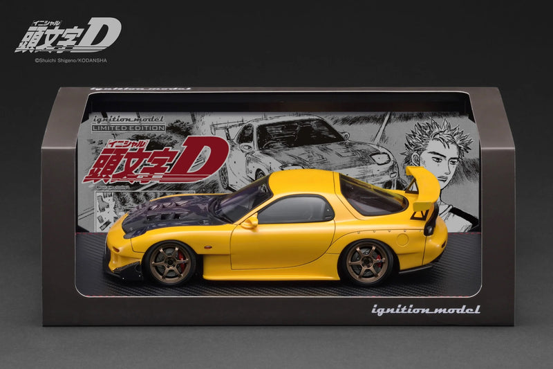 Load image into Gallery viewer, Mazda RX-7 (FD3S) Initial D &quot;With LED light/USB Type-C cable is not included&quot; YELLOW IGNITION MODEL 1:18
