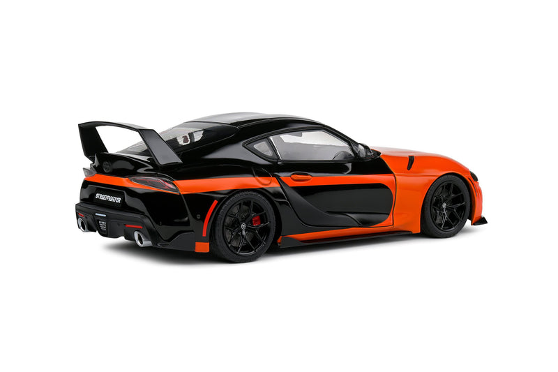 Laad de afbeelding in de Gallery-viewer, Toyota GR SUPRA STREETFIGHTER ORANJE STREETFIGHTER 2024 SOLIDO 1:18
