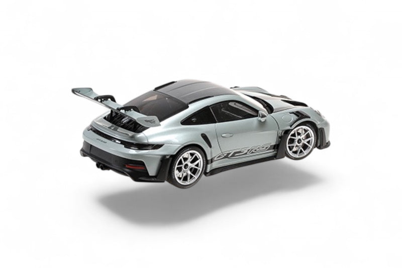 Load image into Gallery viewer, Porsche 911 (992) GT3RS 2023 SILVER MINICHAMPS 1:18
