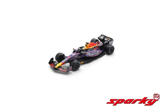 Oracle RED BULL RACING RB19 N°1 ORACLE RED BULL RACING VAINQUEUR GP DE LAS VEGAS 2023 MAX VERSTAPPEN SPARK 1:64