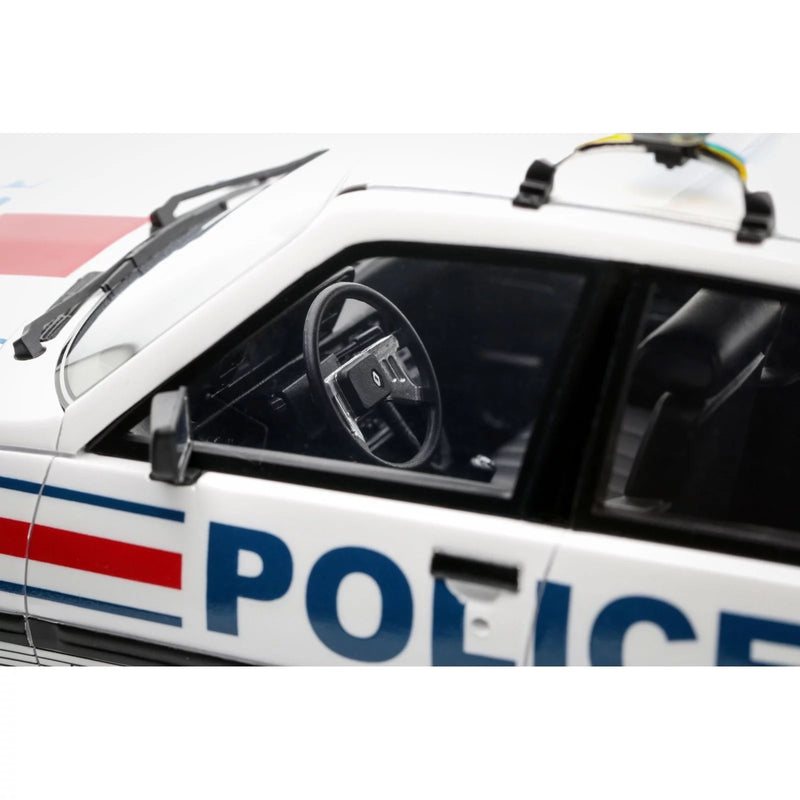 Laad de afbeelding in de Gallery-viewer, Renault 18 TURBO NATIONALE POLITIE 1982 OTTOmobile 1:18
