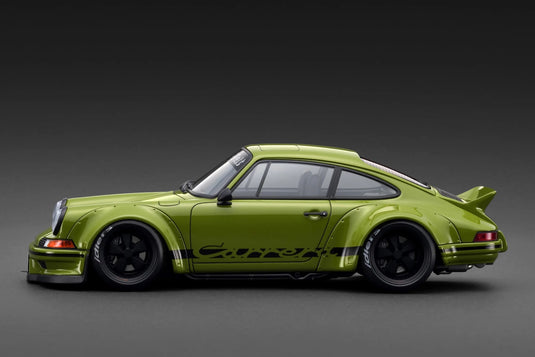 Porsche RWB Backdate Groen IGNITION MODEL 1:18