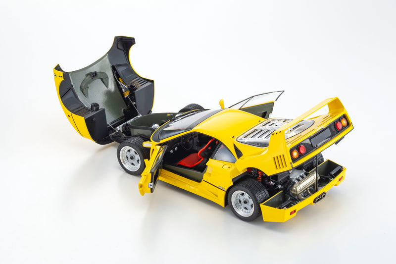 Chargez l&#39;image dans la visionneuse de la galerie, Ferrari F40 JAUNE KYOSHO 1:18

