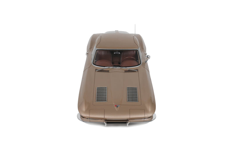 Chargez l'image dans la visionneuse de la galerie, CHEVROLET CORVETTE C2 TAN SADDLE 1963 GT SPIRIT 1:12
