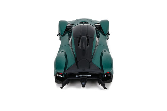 Aston Martin VALKYRIE 2021 GREEN GT SPIRIT 1:18