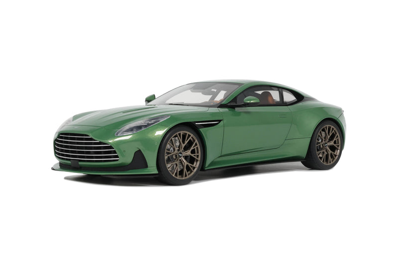 Laad de afbeelding in de Gallery-viewer, Aston MARTIN DB12 VANTAGE GROEN 2023 GT SPIRIT 1:18
