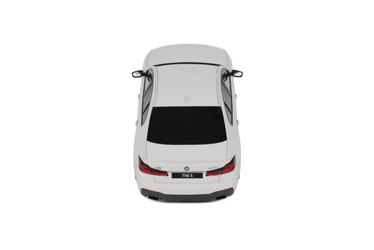 Bmw 545E X DRIVE SALOON M SPORT ALPINE WHITE III 2023 GT SPIRIT 1:18