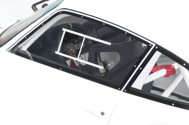 Chargez l'image dans la visionneuse de la galerie, Porsche 911 [993] GT2 EVO BLANC 1995 GT SPIRIT 1:18
