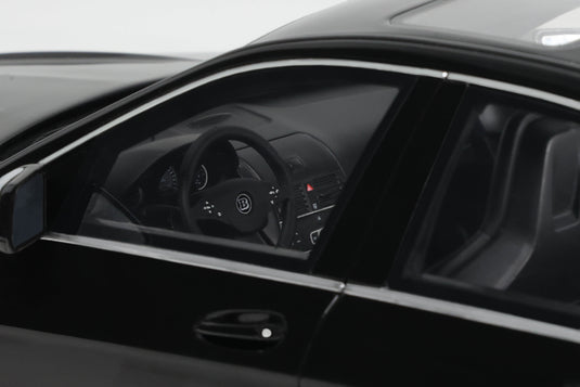 MERCEDES-BENZ BRABUS B63S NOIR OBSIDIEN 2008 GT SPIRIT 1:18