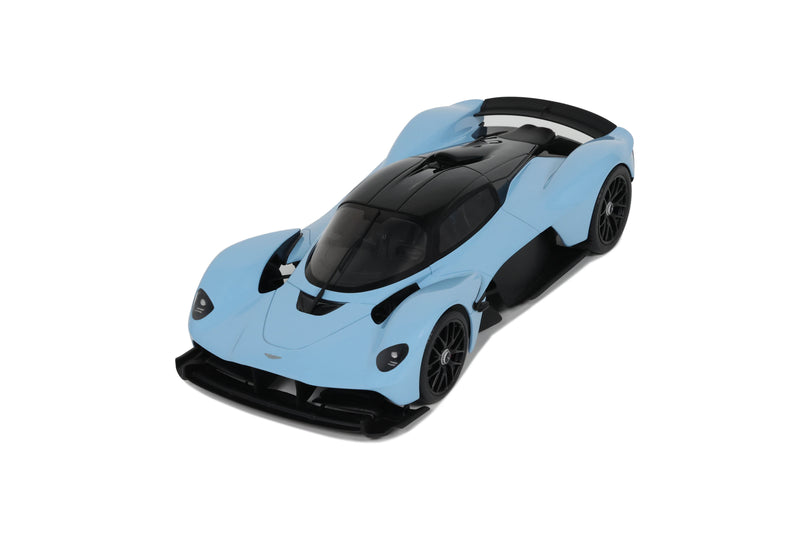 Laad de afbeelding in de Gallery-viewer, Aston MARTIN VALKYRIE BLAUW 2023 GT SPIRIT 1:18
