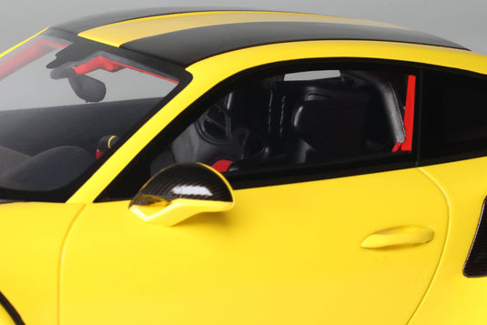 PORSCHE 911 [992.1] GTS2 RS NÜRBURGRING RONDE RECORD GEEL 2017 GT SPIRIT 1:18