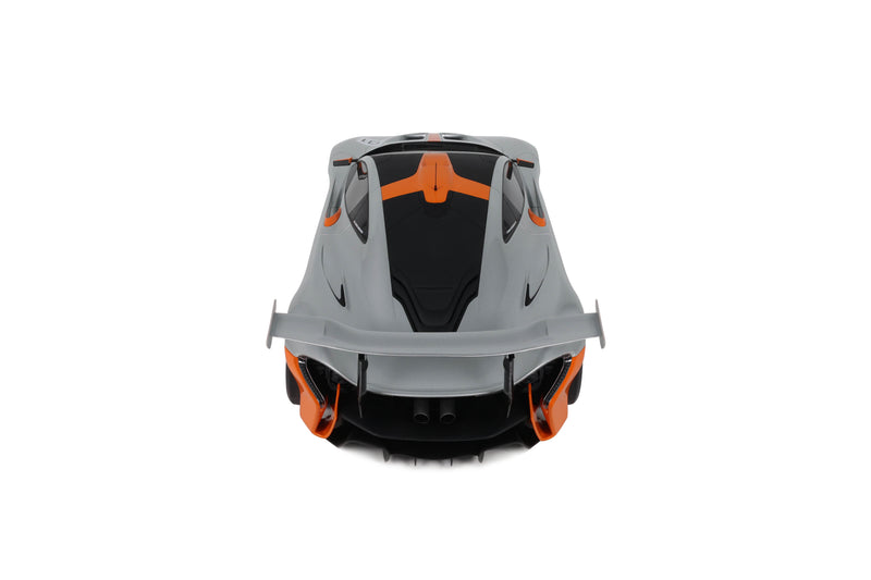 Load image into Gallery viewer, MCLAREN P1 GTR PEBBLE BEACH GREY 2014 GT SPIRIT 1:8
