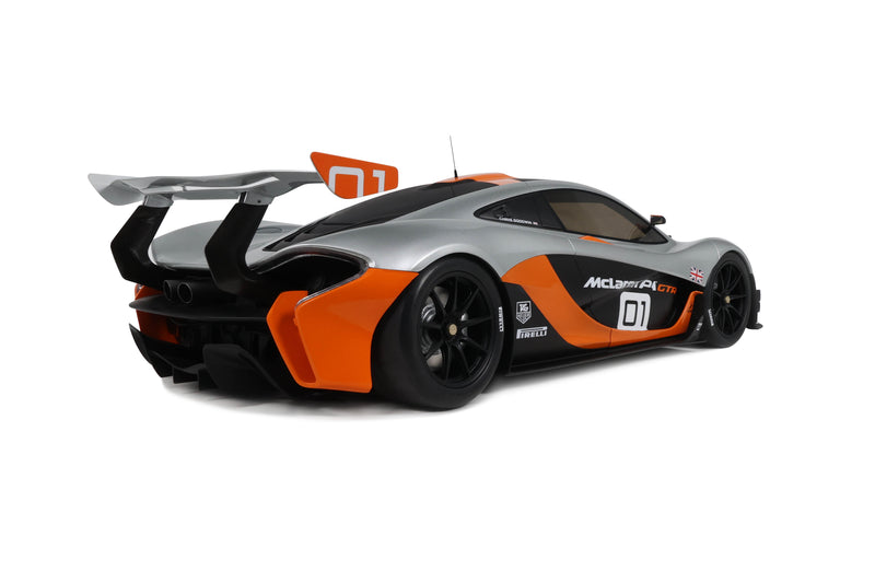 Load image into Gallery viewer, MCLAREN P1 GTR PEBBLE BEACH GREY 2014 GT SPIRIT 1:8
