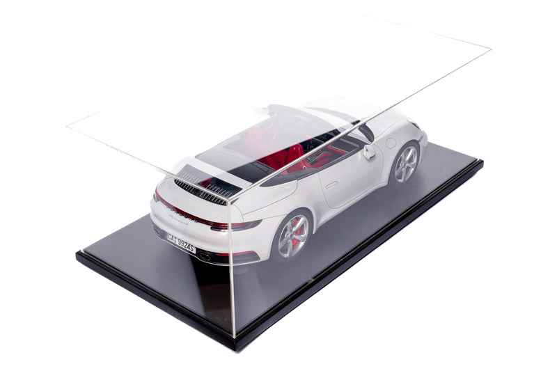 Chargez l&#39;image dans la visionneuse de la galerie, Porsche 911 (992) CARRERA 4S Cabriolet 2020 BLANC (ÉDITION LIMITÉE 25 pièces) HC MODELS 1:8
