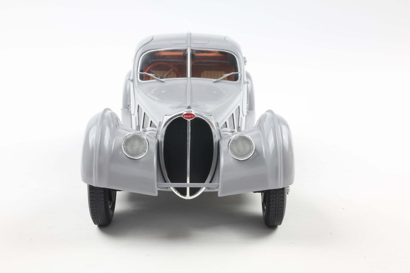 Load image into Gallery viewer, Bugatti ATLANTIC TYPE 57 SC MAT SILVER 1937 SOLIDO 1:18

