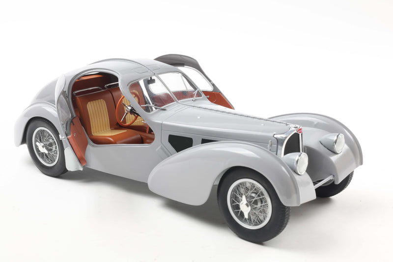 Load image into Gallery viewer, Bugatti ATLANTIC TYPE 57 SC MAT SILVER 1937 SOLIDO 1:18
