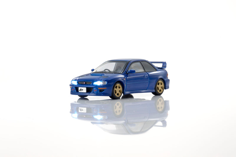 Load image into Gallery viewer, SUBARU IMPREZA WRX STI INITIAL D WITH LED 1995 + MOTN LED BASE SYSTEM BLACK 2025 KYOSHO 1:64
